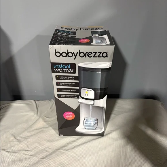 Baby brezza water dispenser 
Dispenses perfect temperature water for bottles - Picture 3 of 3